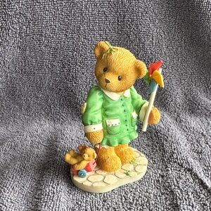 Cherished Teddies. Adorable Bear Figurine with Pinwheel